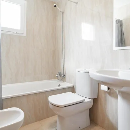 2 Bedroom Stunning In Sabinillas Apartment