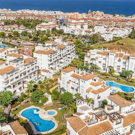 Apartment 2 Bedroom Stunning In Sabinillas *